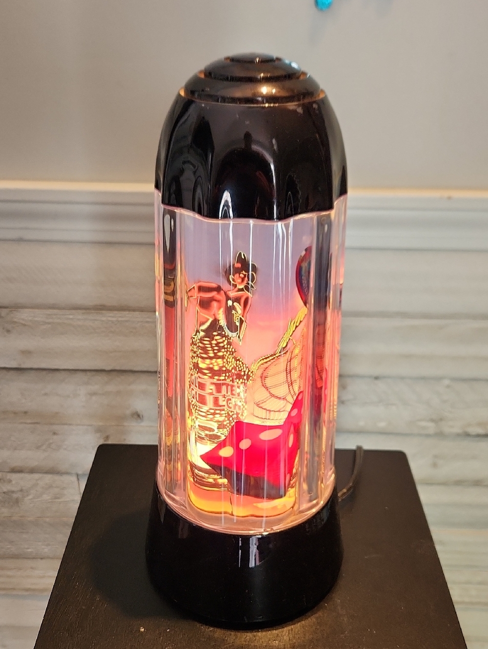 EUC Vtg. 1994 Illuminated Playing Card Display Lamp - Pink and Black